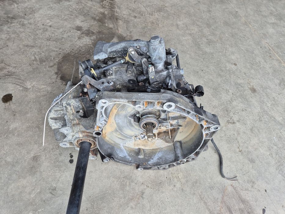 Cutie de viteze opel zafira b 6 trepte 1.9 cdti 120cp an 2007 F23