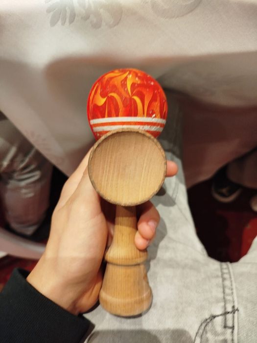 Vand kendama broken shape