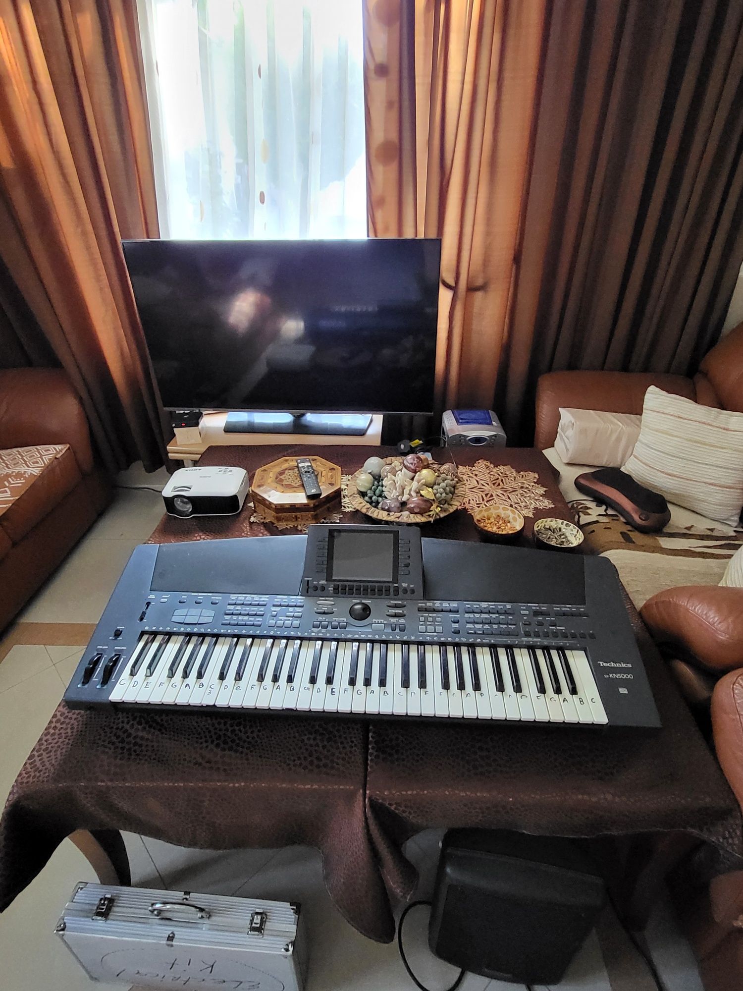 Technics  sx-KN 5000 midi