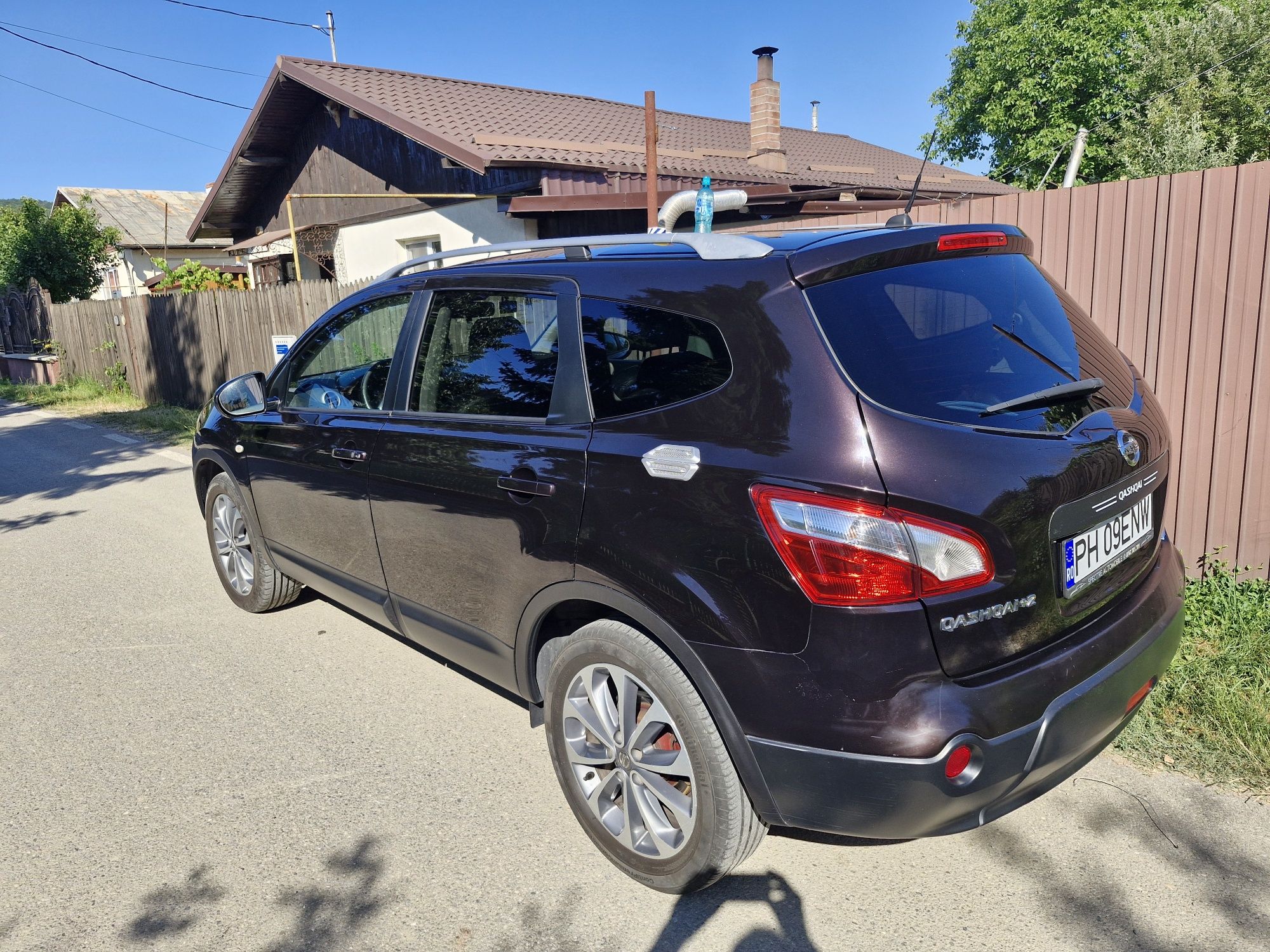 Vând Nissan qashqai 2011