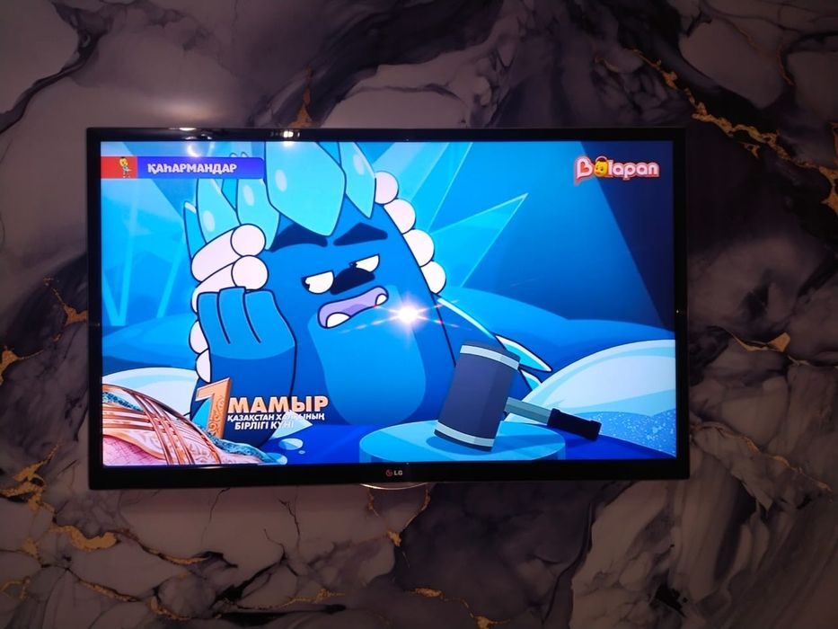 подам телевизор 100×60