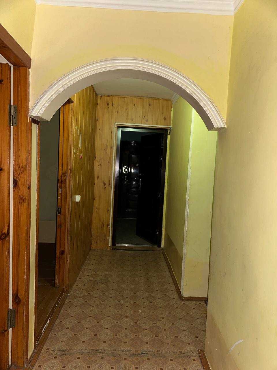 Ko`p qavatli turar joydagi xonadon (jixozlarsiz)