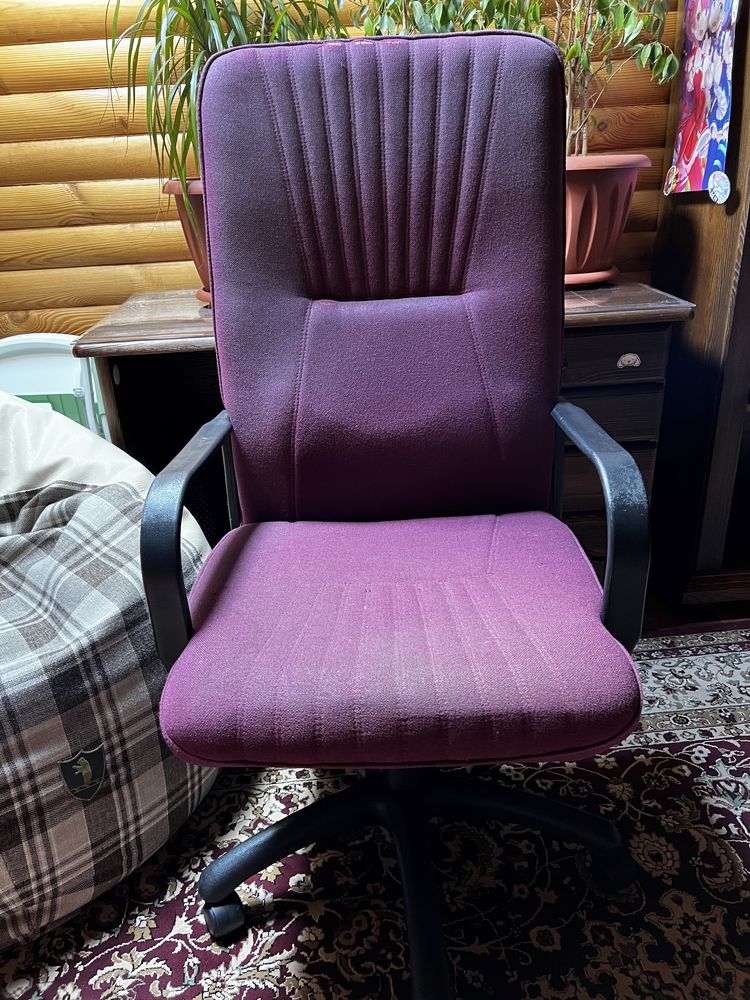 Кресла / офисная мебель