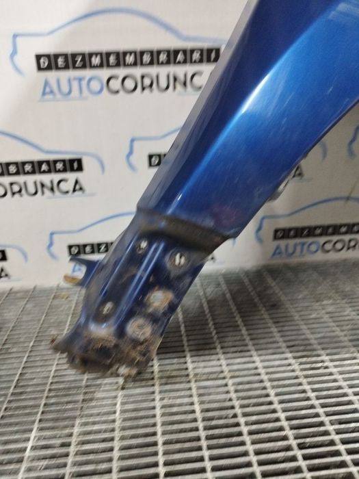 Aripa Dreapta Fata Dacia Duster 2010 - 2013 4 Usi ALBASTRU (1126) CU DEFECTE