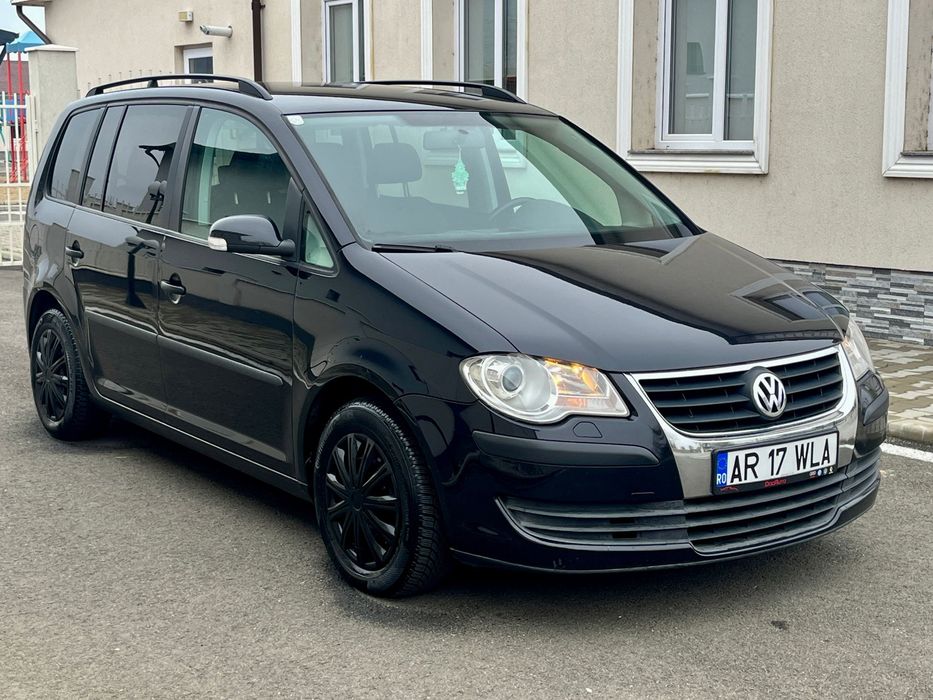 VW Touran an 2008 eur 4 motor 1.9 diesel 6+1 trepte