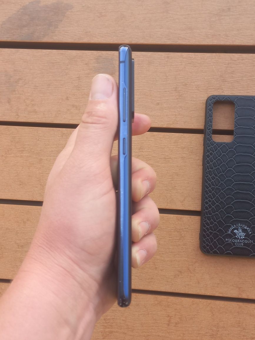 Samsung Galaxy S20FE Идеалл!!!