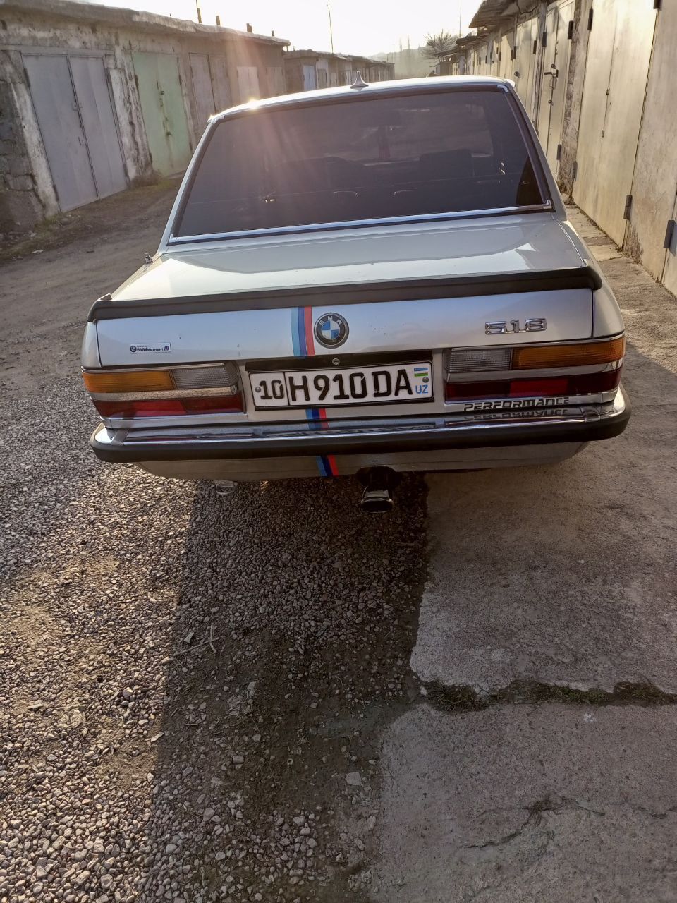 Продается BMW 518i