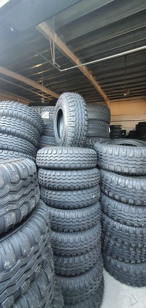 cauciucuri noi de la ATF 7.00-12 noi pentru balotiera CTS9