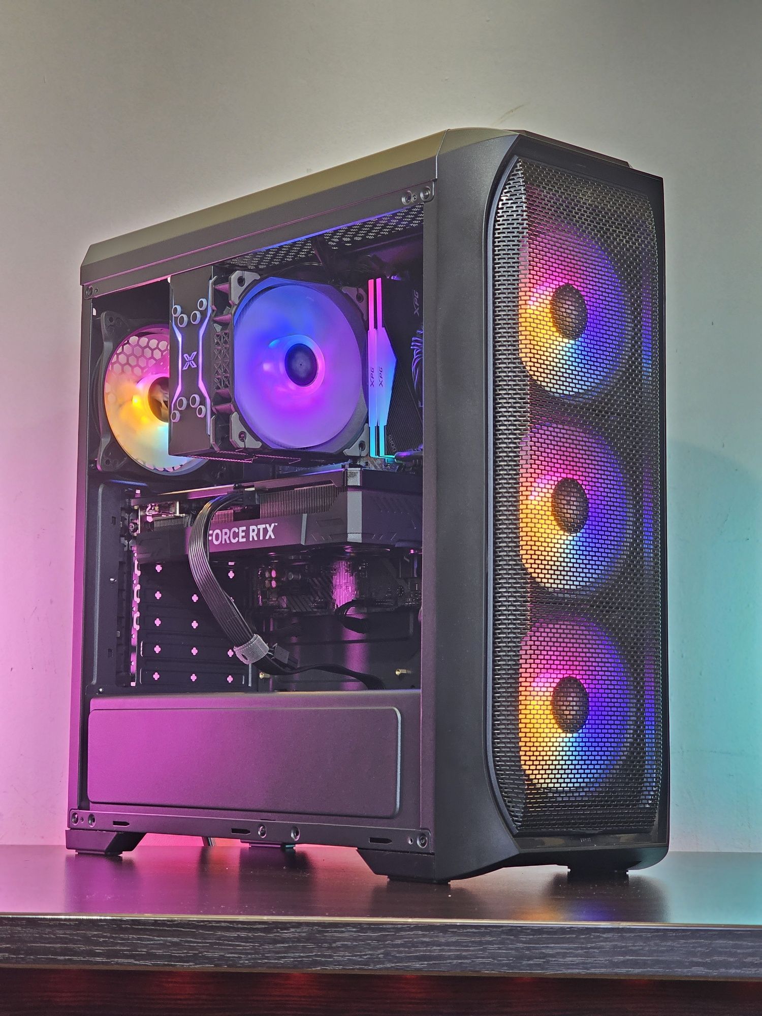 RTX 5060Ti 16GB/Ryzen 7-7700/RAM 32GB/SSD 512GB/Чисто Нов+Гаранция!