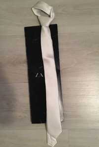 Cravata ZARA alb nou
