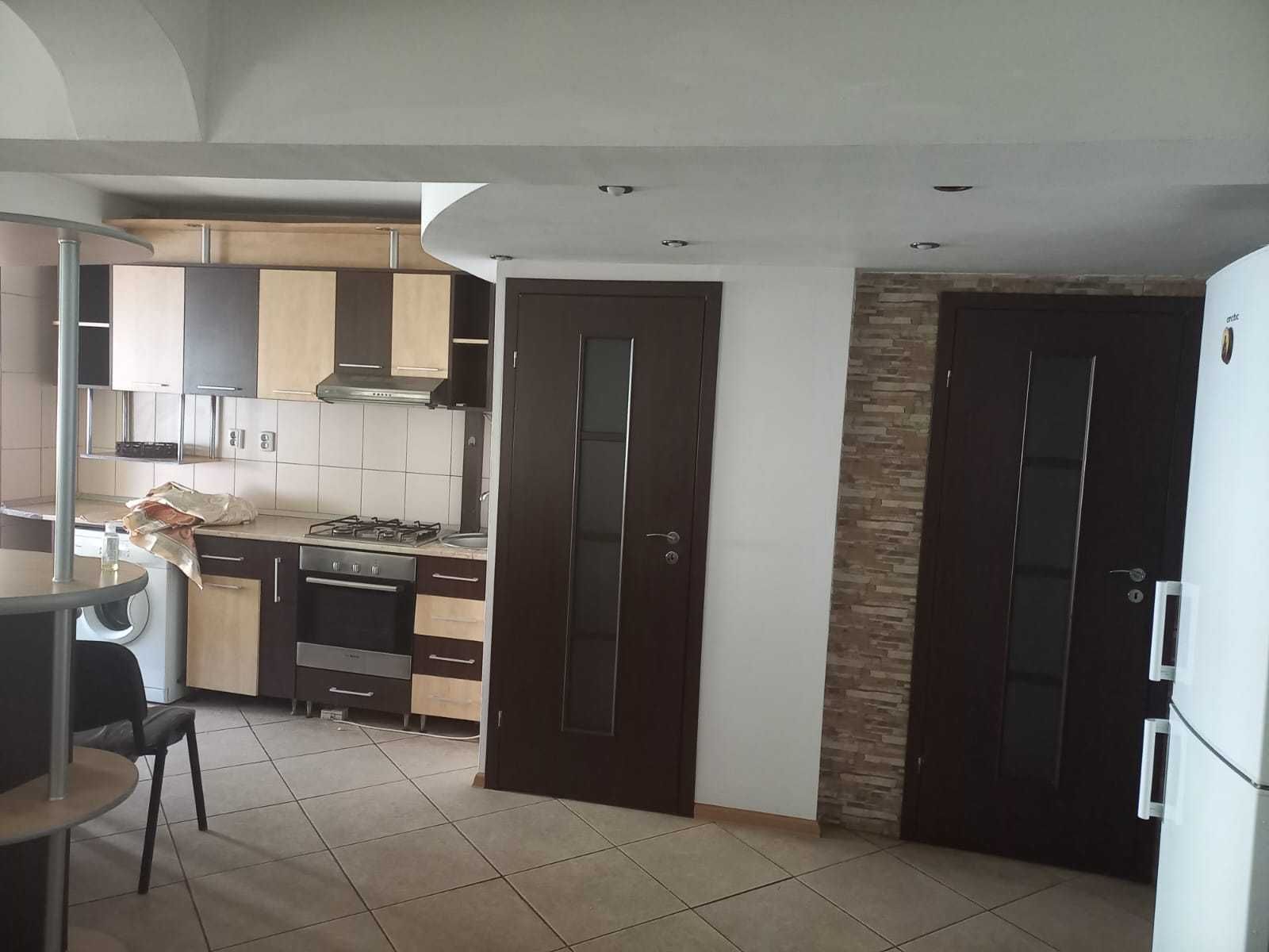 Inchiriere garsoniera utilata 43mp cu terasa
