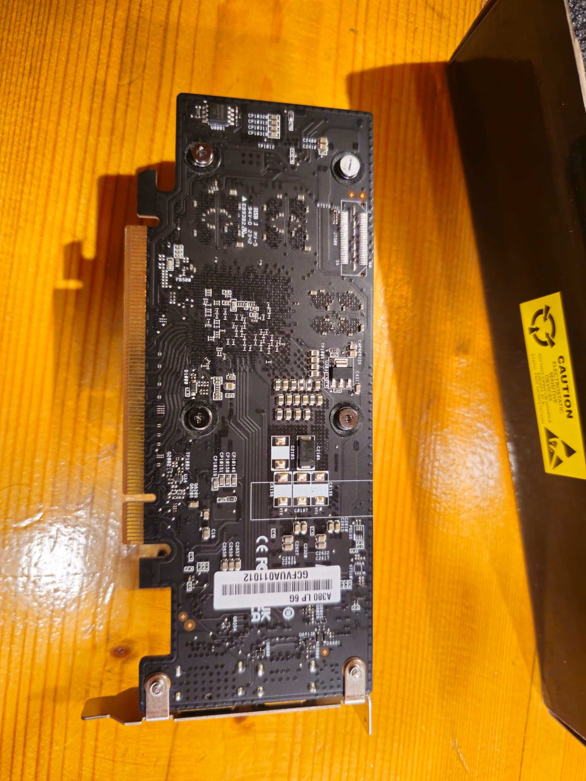Видеокарта Intel arc A380 Low Profile