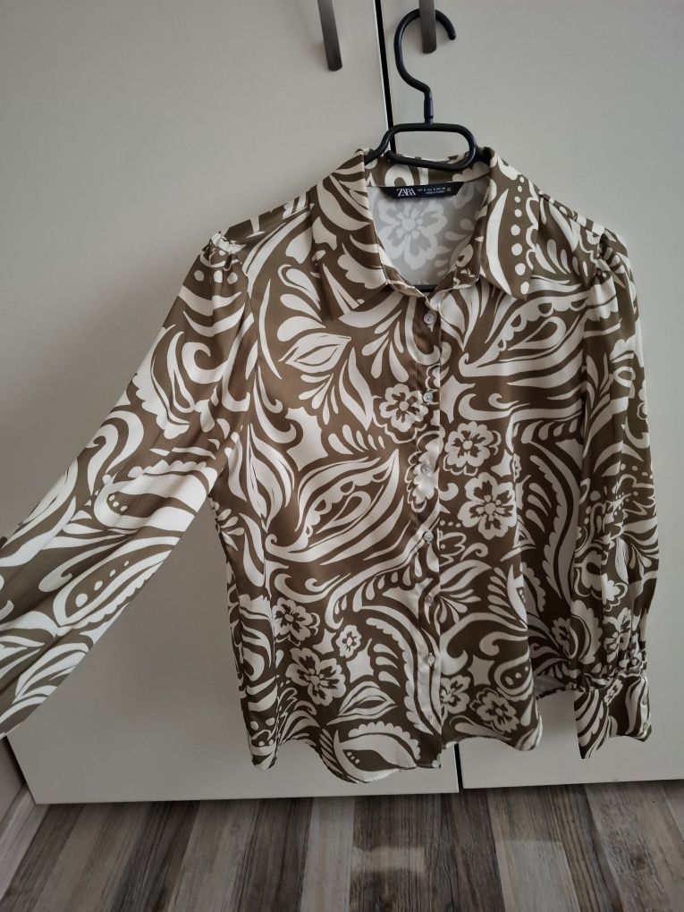Дамска риза на Zara