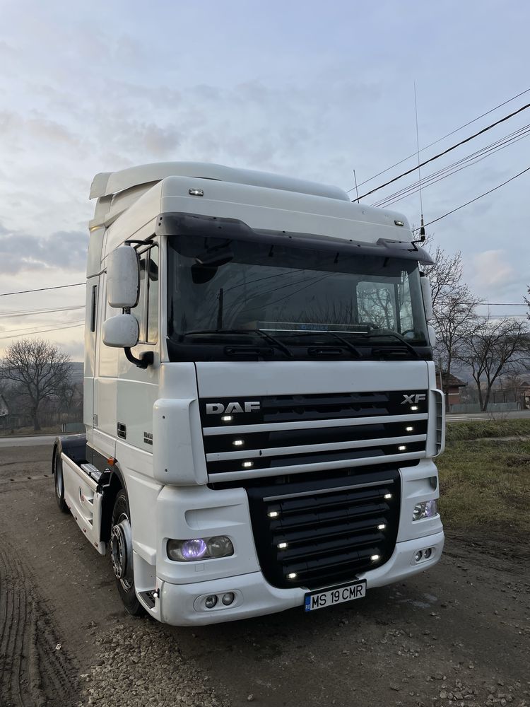DAF XF 105.460 Space Cab