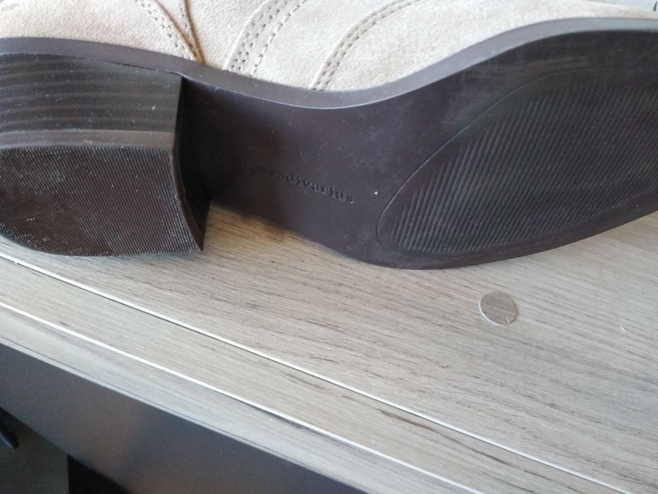 Botine inalte piele naturala intoarsa noi