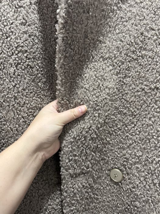 Продам женсккю шубу