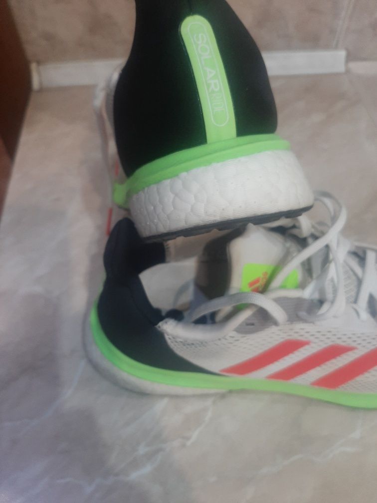 Оригинални  маратонки Adidas