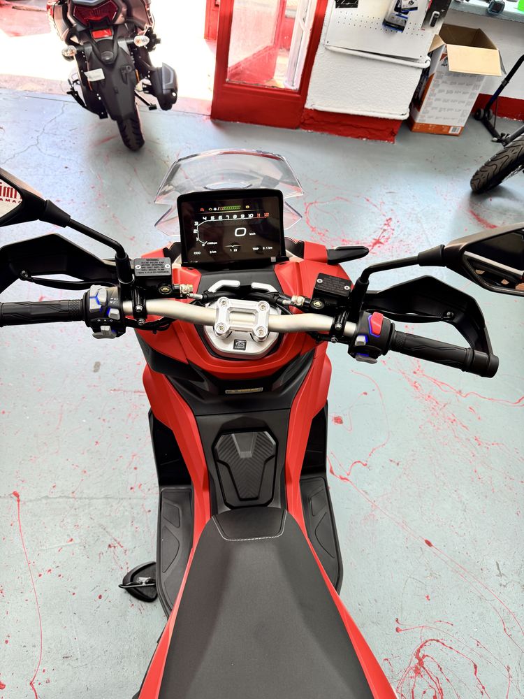 Scuter Linhai ADV Buck 125 ABS PERMIS CAT B Rate