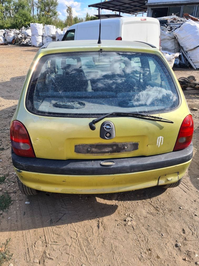 Опел Корса 1.0 Opel Corsa 1.0 Ecotec на части