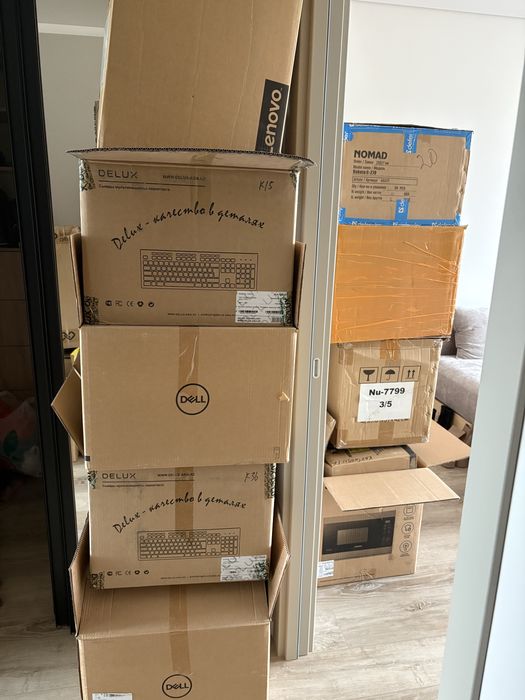 Картонные коробки отдам