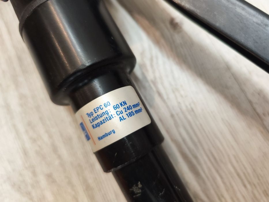 Presa hidraulica papuci , electricieni Holger Clasen EPS 60 Klauke