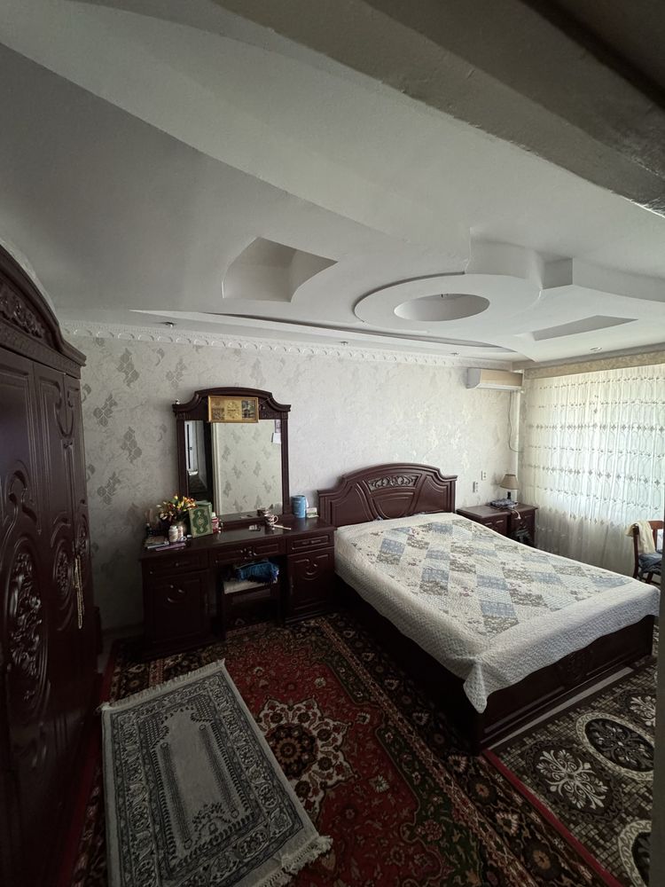 СРОЧНО продается Кара-Камиш 4/1/4 101 м кв. с мебелью и техникой
