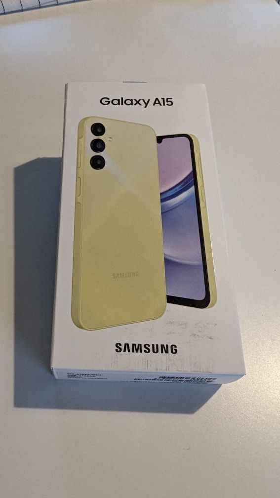 Samsung Galaxy A15 Yellow нов с гаранция 36 месеца