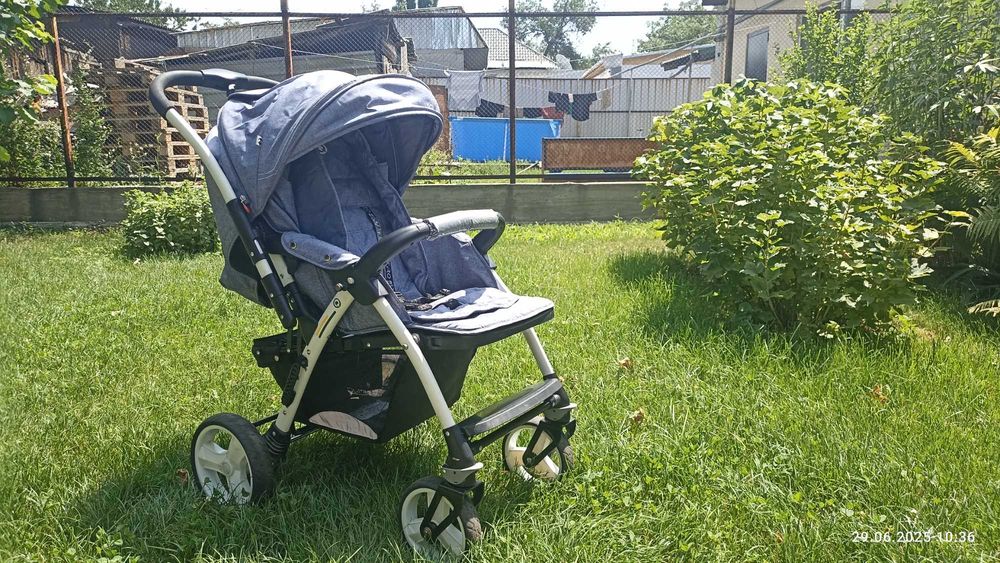 Коляска Adamex quatro monza