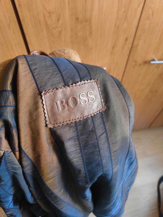 Vintage Hugo Boss кожено яке размер М 80те