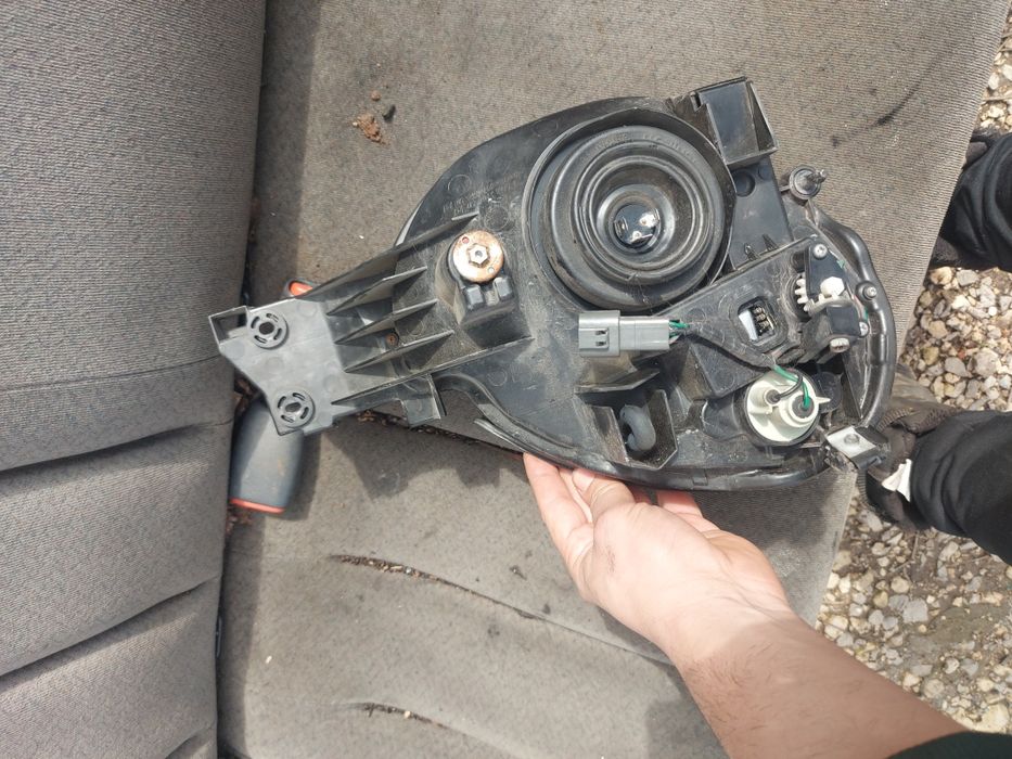 Ляв фар за Subaru Impreza 2003 г