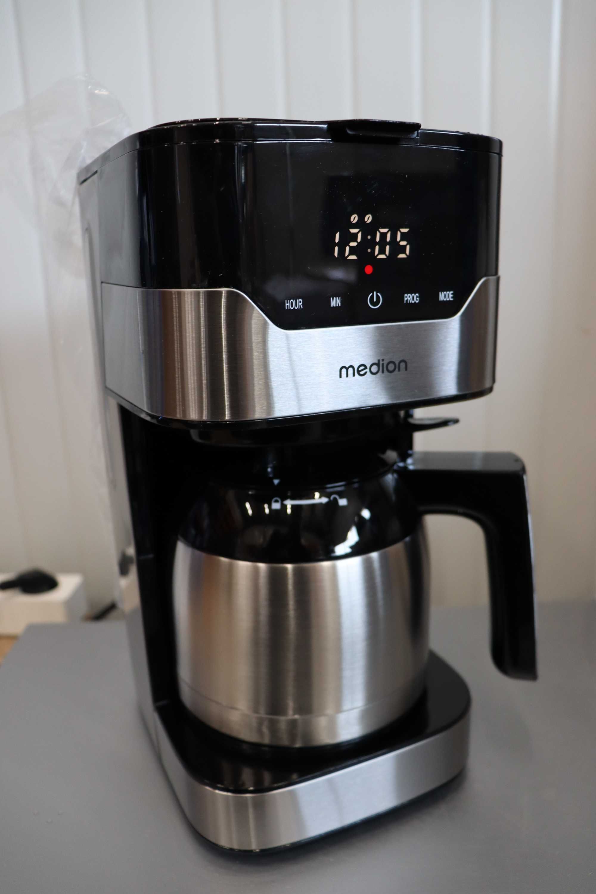 Шварц Кафе машина MEDION с термос и таймер 8-10 чаши, 1,2L, 900W