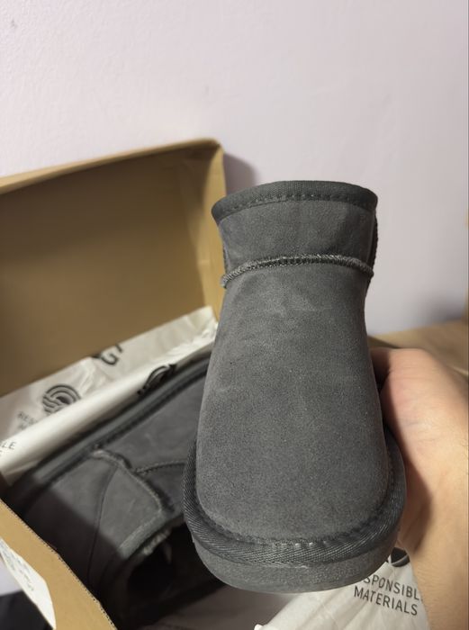 Ugg Clasic Gri.