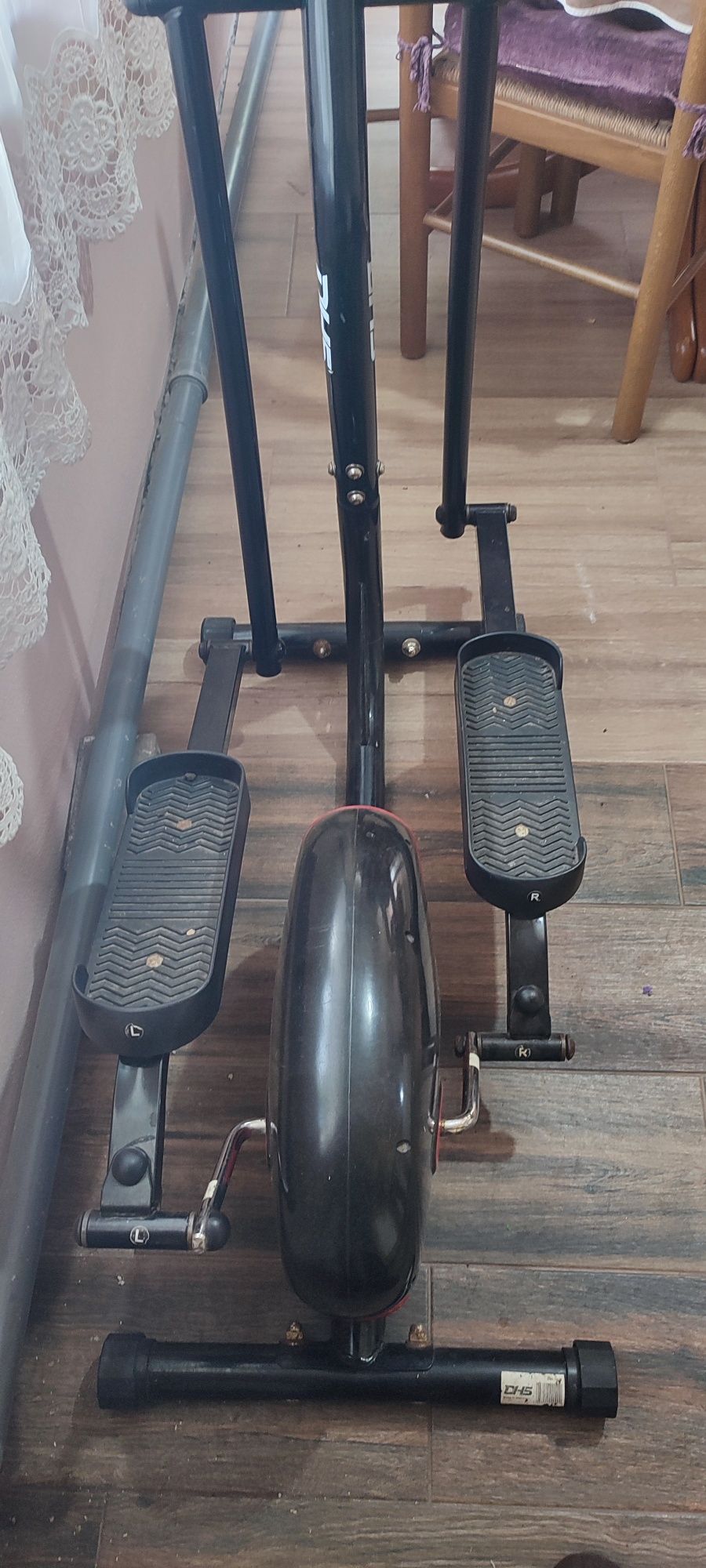 Bicicletă eliptică DHS 3401E