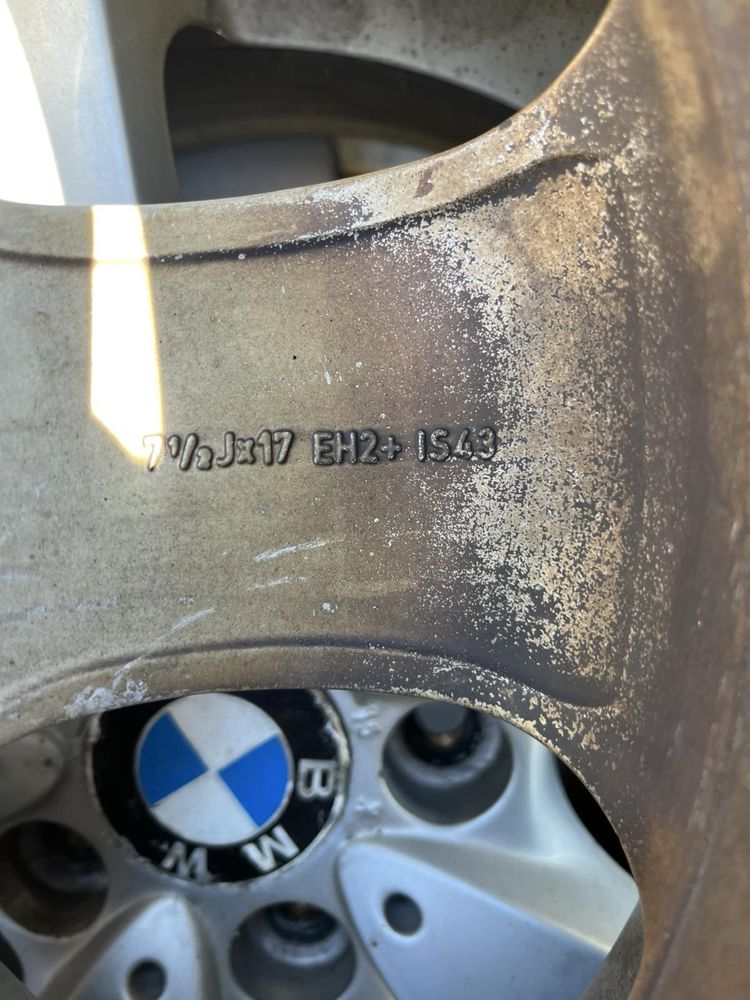 17,5x120 BMW с зимни гуми 225/50/17