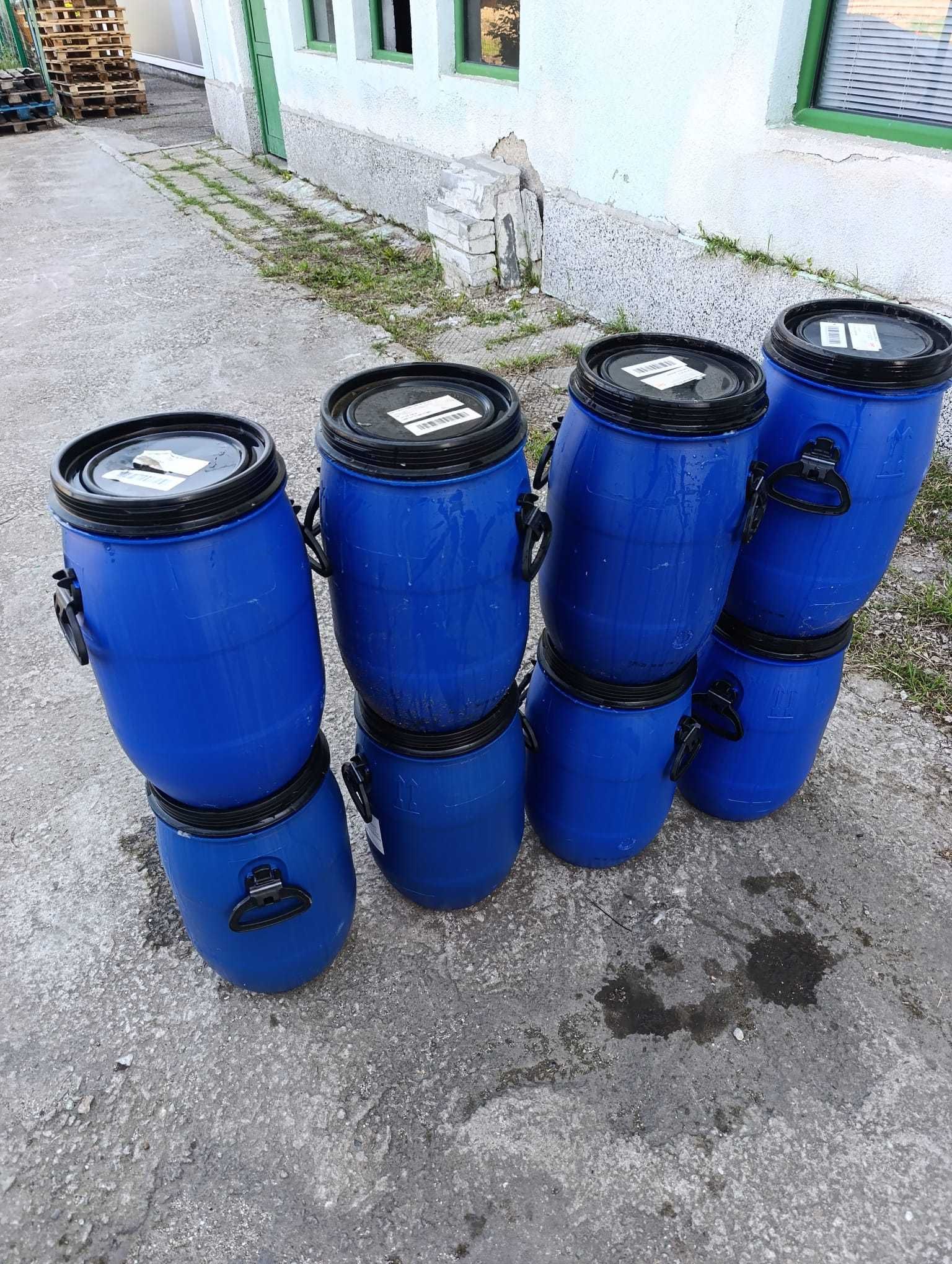 Бидони от PVC 30 L с капак и скоби