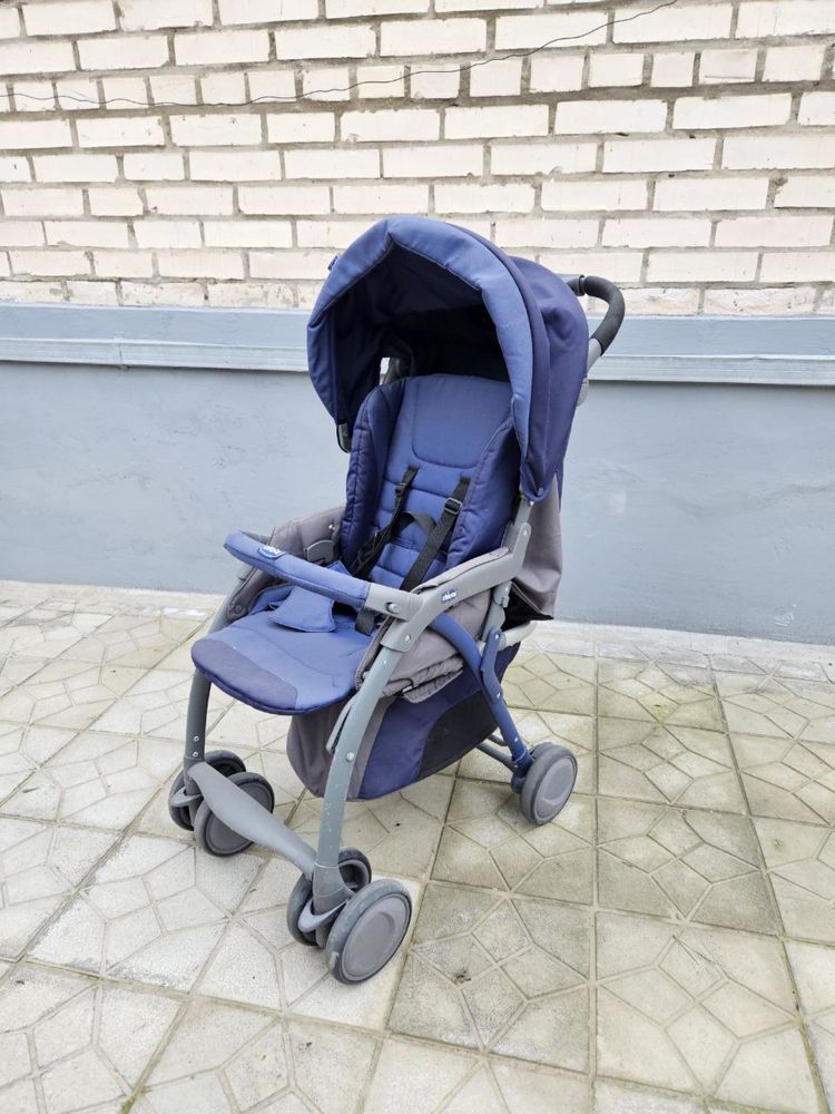 Коляска CHICCO прогулочная