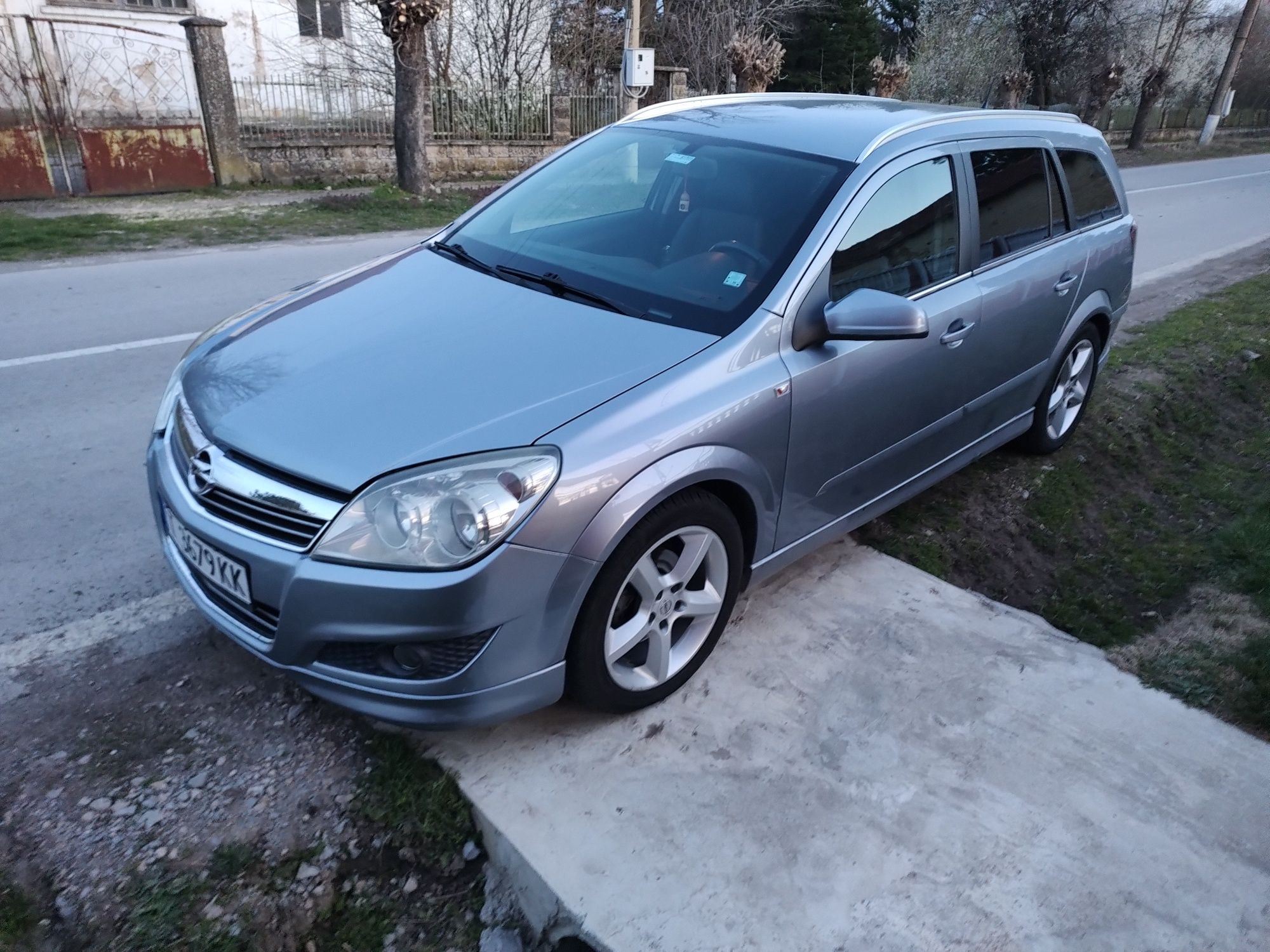 Opel Astra H Caravan