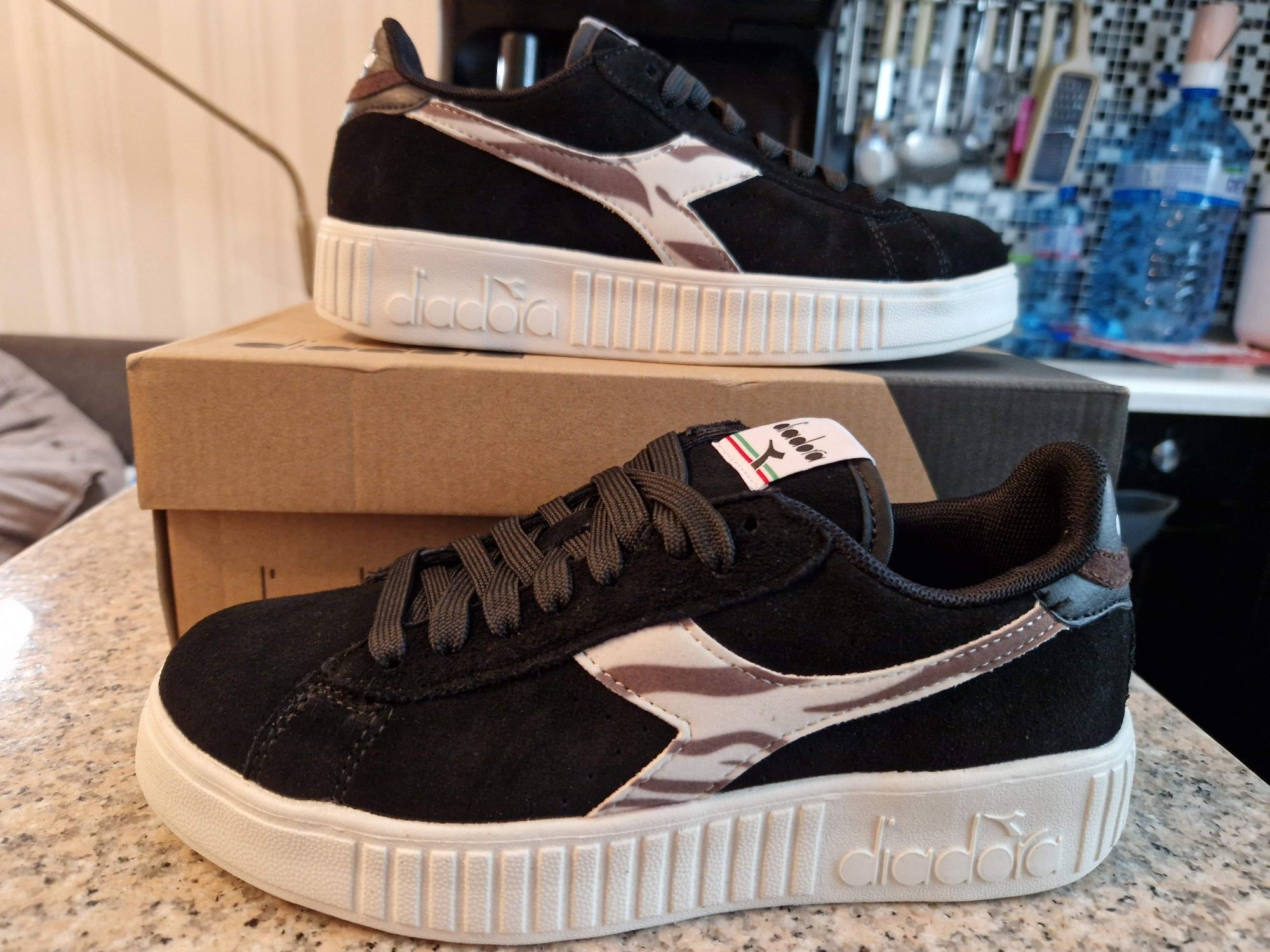 Дамски кецове Diadora
