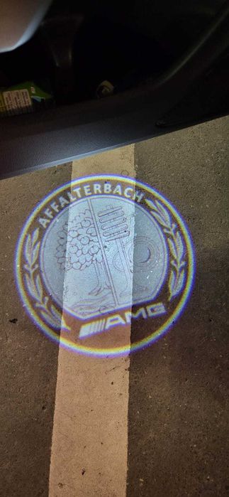 Lumini usa Mercedes CLA