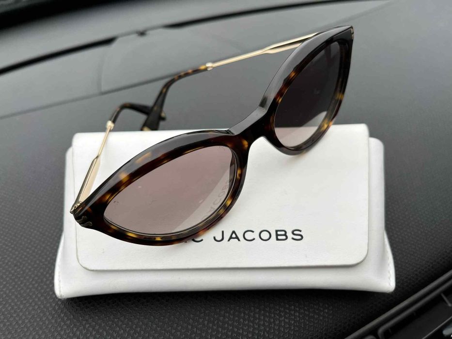 Дамски слънчеви очила