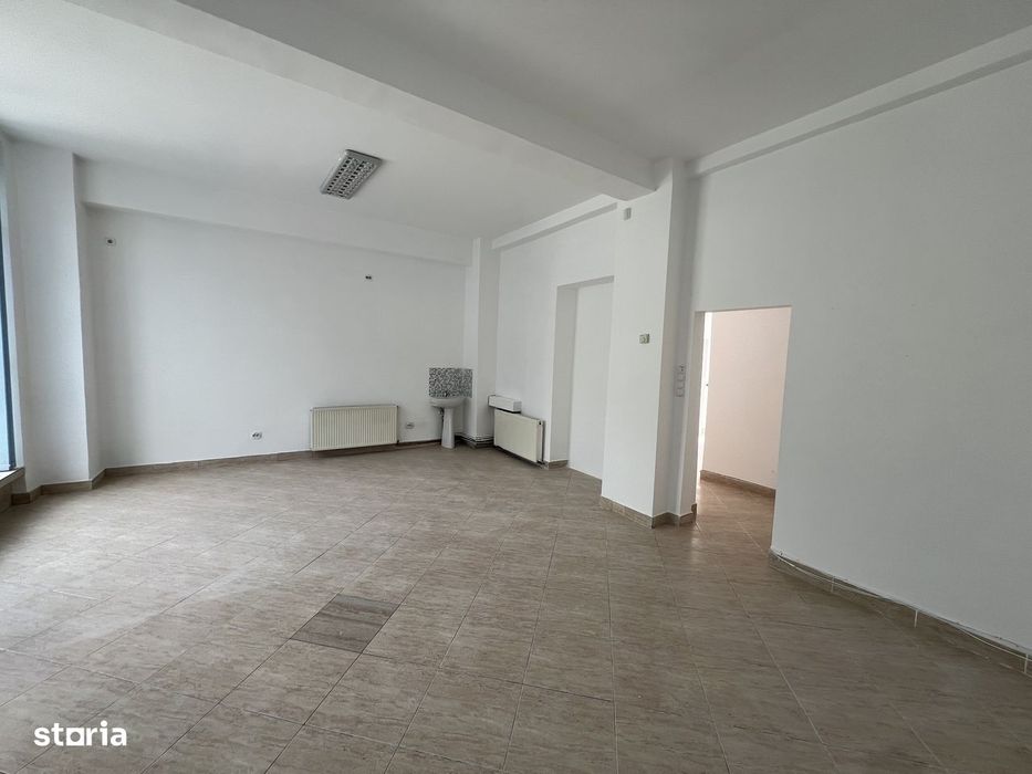 De închiriat spațiu comercial zona Grigore Bălan