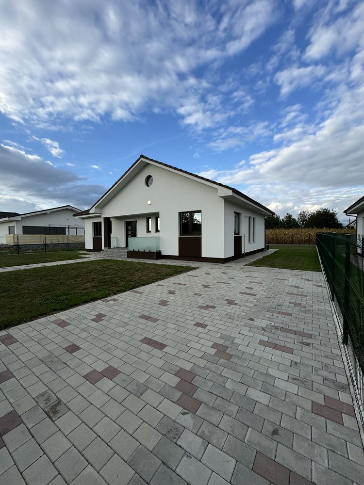 Vand casa in unirea