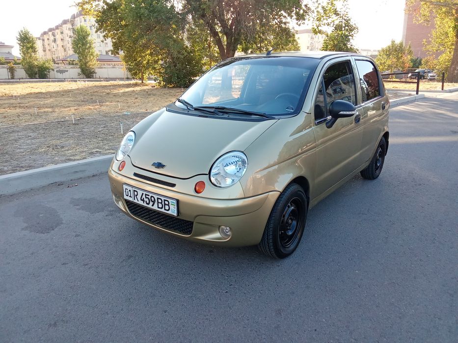 Moshina sotiladi gazi bor