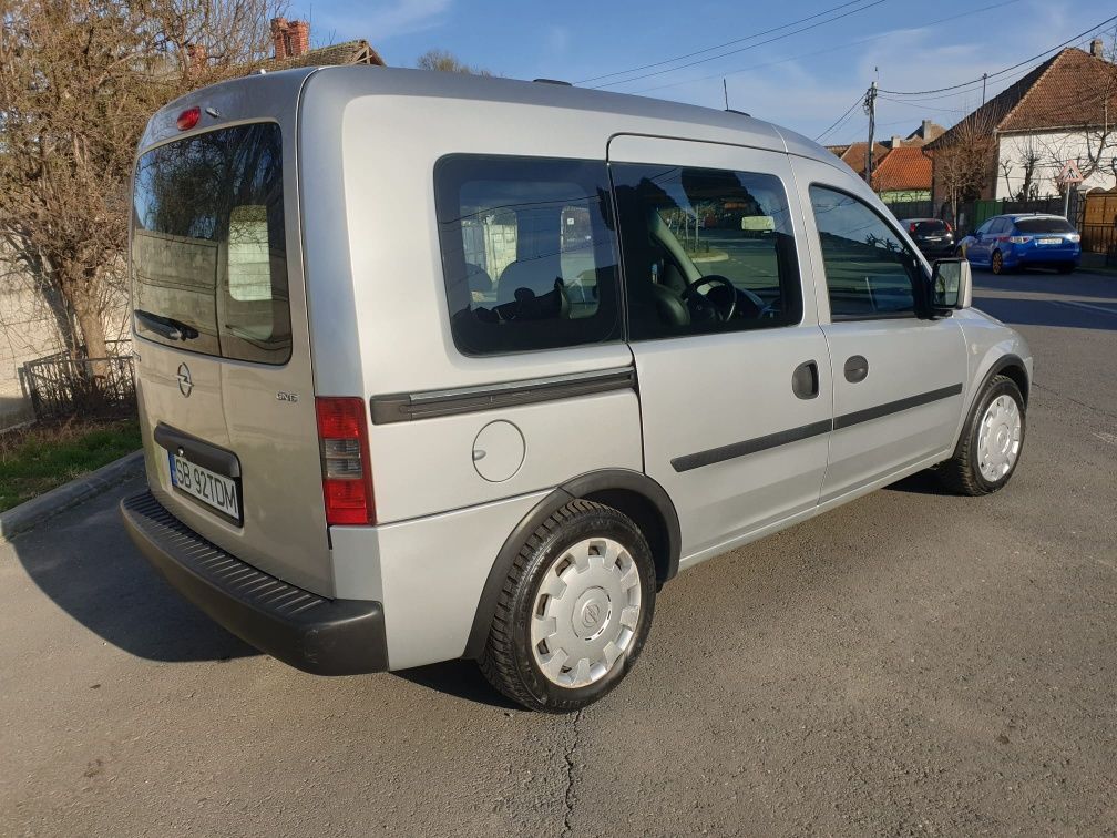 Opel Combo 2008 1.6 benzina/gaz