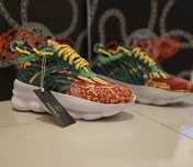 Adidasi Versace Chain reaction