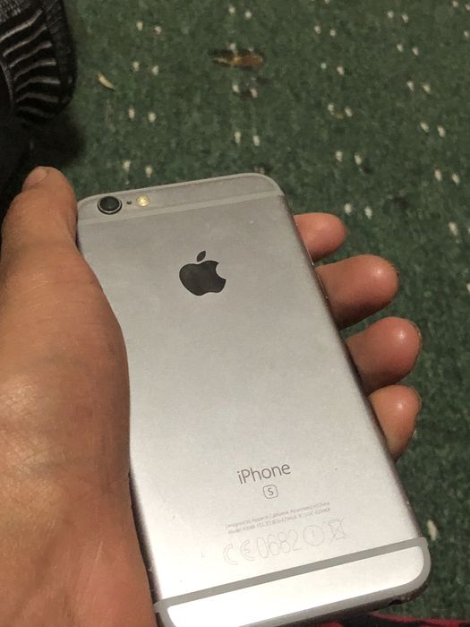 Iphone 6s ekran ketgan boldi narxi 300 kelshmiz