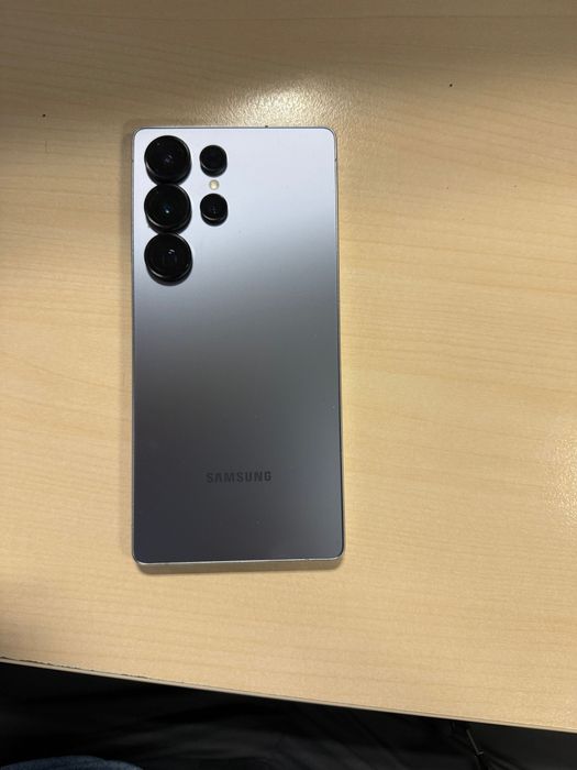 Samsung S25 Ultra