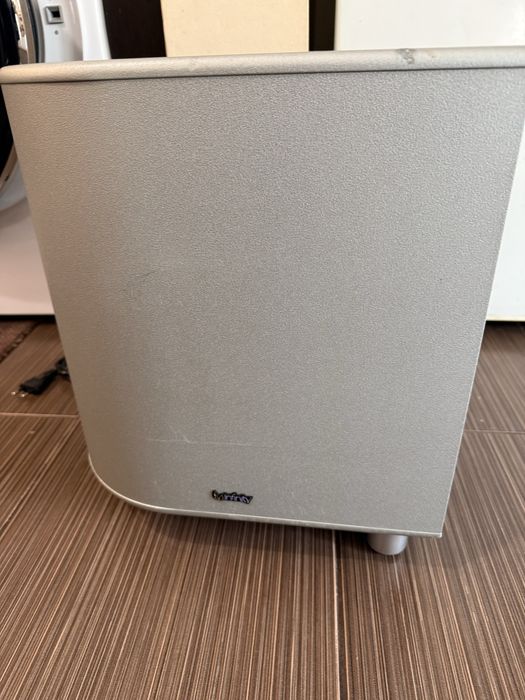 Infinity SUB-500 8” Subwoofer