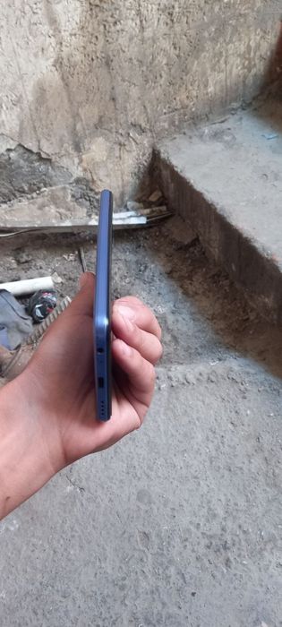 Vivo Y21 sotiladi sr