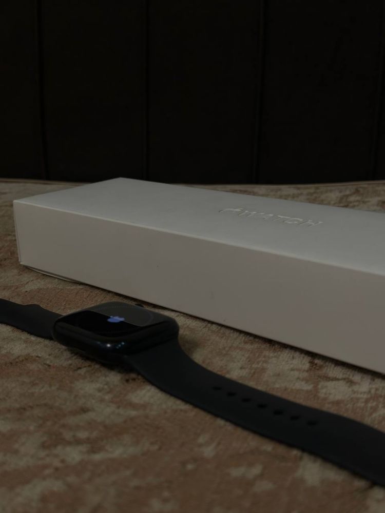 Apple Watch Series 7 / 41MM